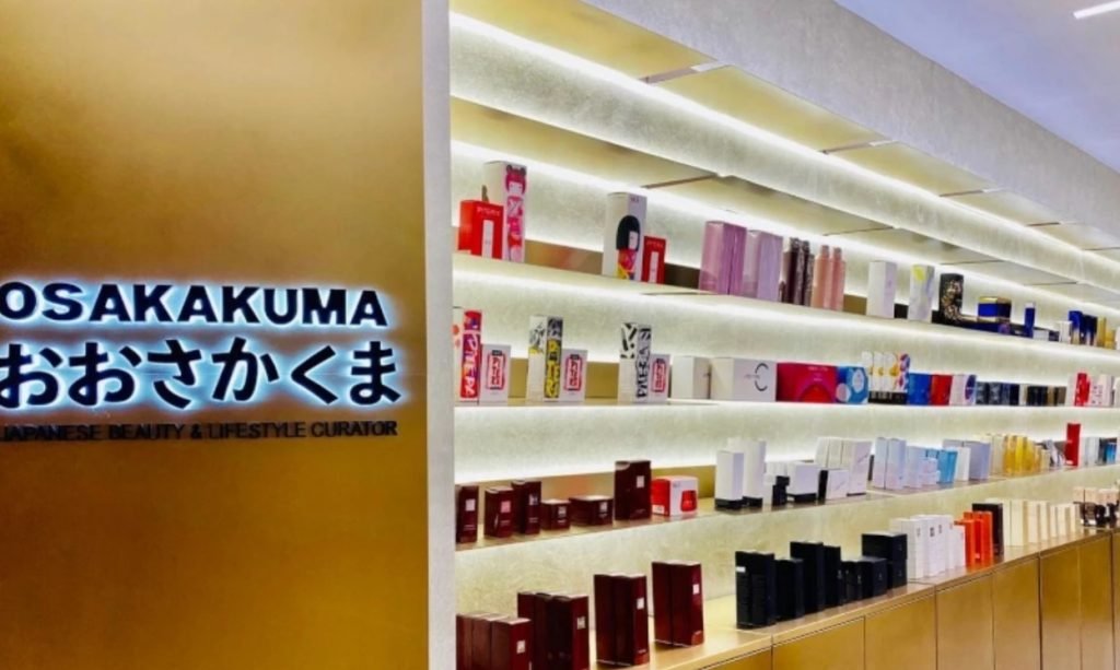 Osakakuma retail store